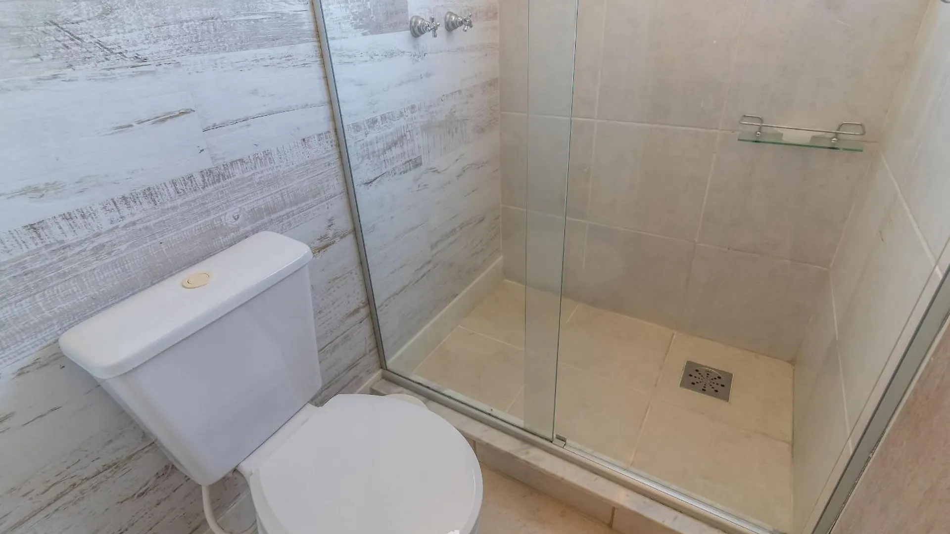 펜션 Duplex Confortavel Na Praia Do Rosa - Sc Rfe000 임비투바 브라질